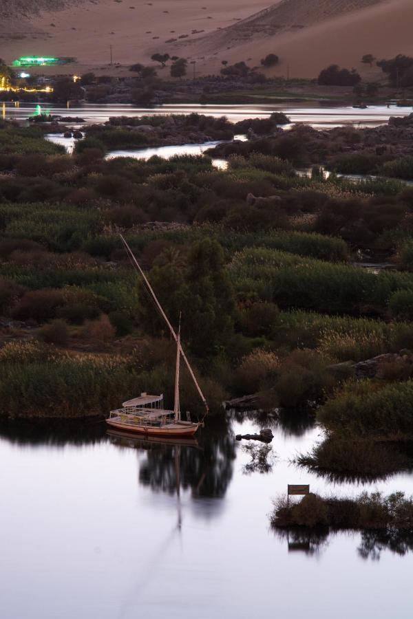 Aswan Nile Palace ภายนอก รูปภาพ
